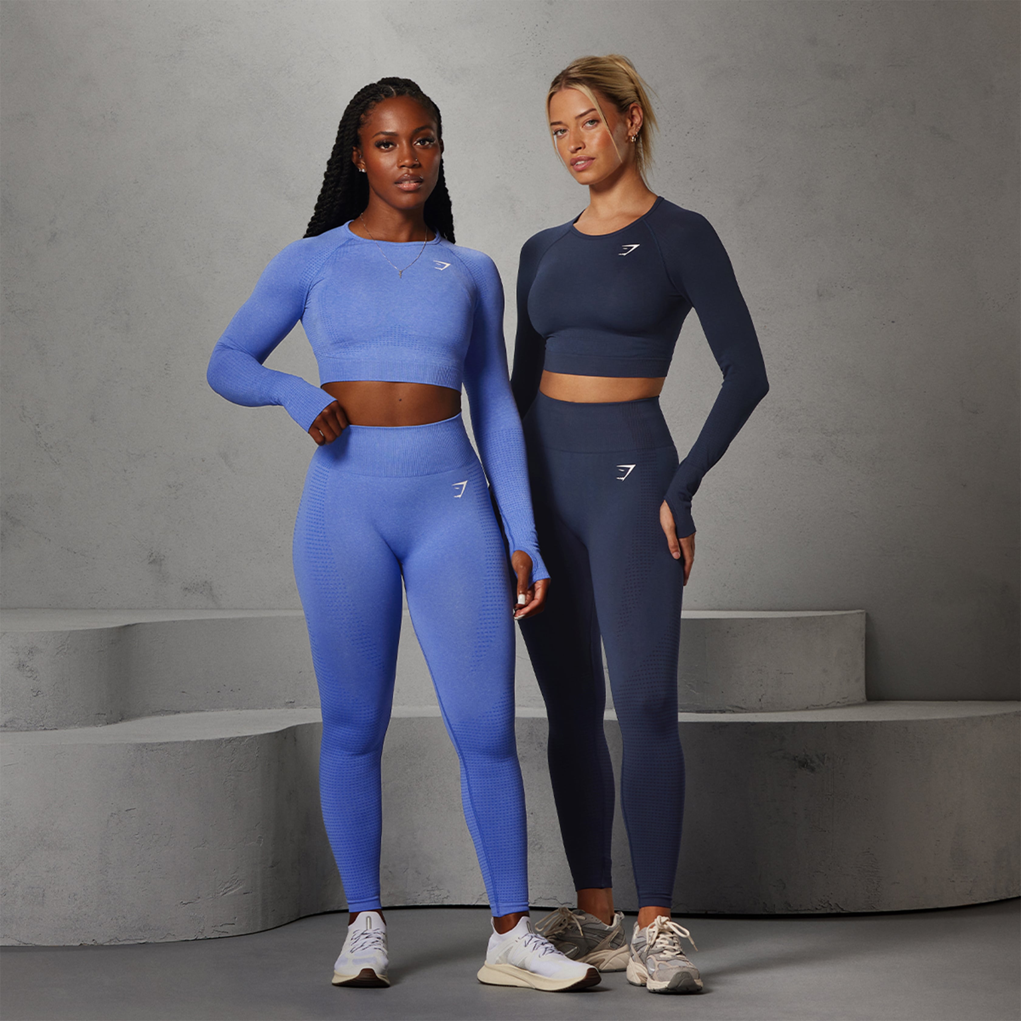 https://se.gymshark.com/_next/image?q=85&url=https%3A%2F%2Fimages.ctfassets.net%2F8urtyqugdt2l%2F3CUBw9XcppYc5qBQy6oZP%2F141012cdd011495bbf1b1bac22df8d3d%2FGym_leggings_desktop.jpg&w=3840