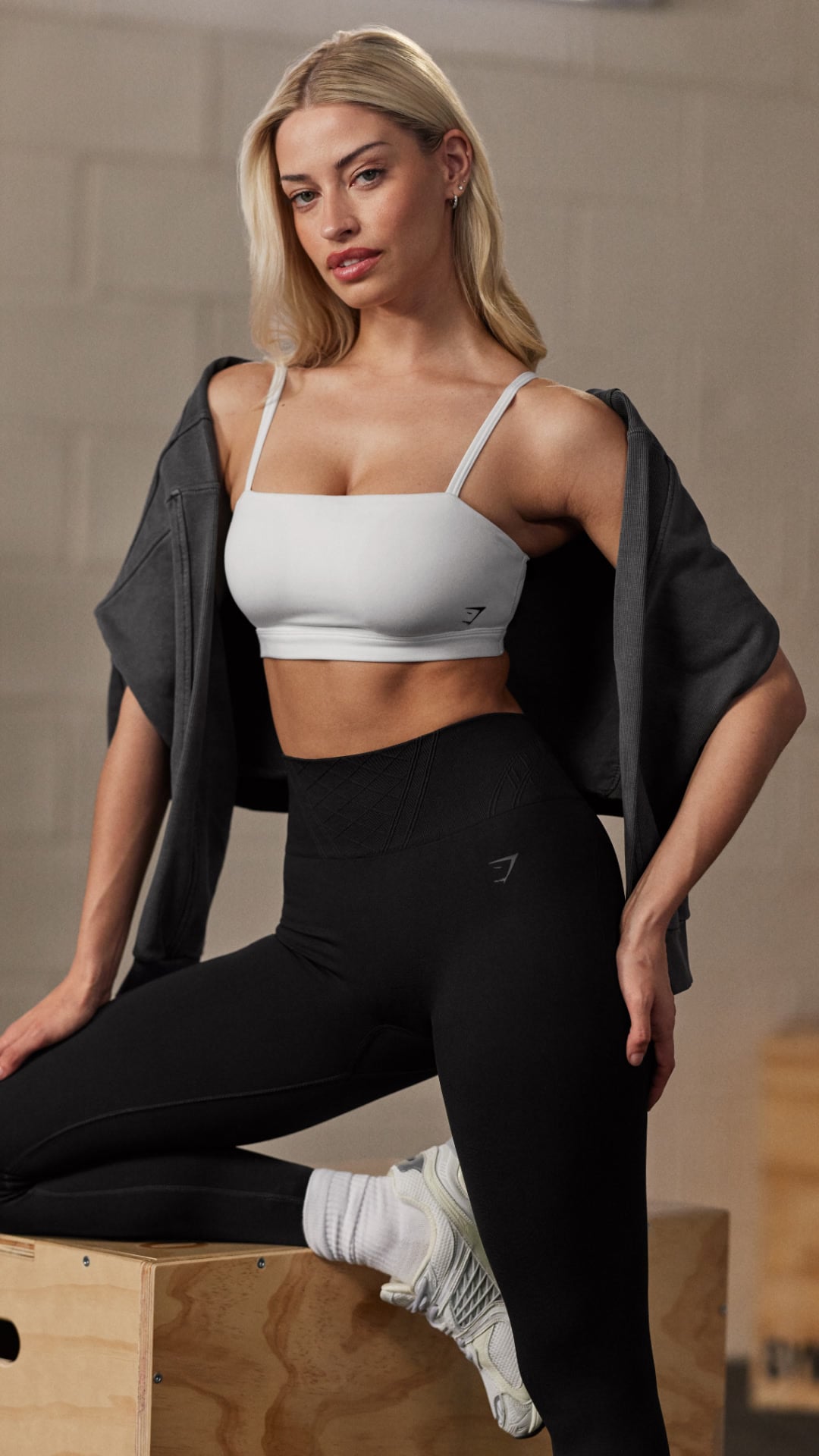 UP TO 50% OFF selected styles only. 17TH APRIL. 10AM.